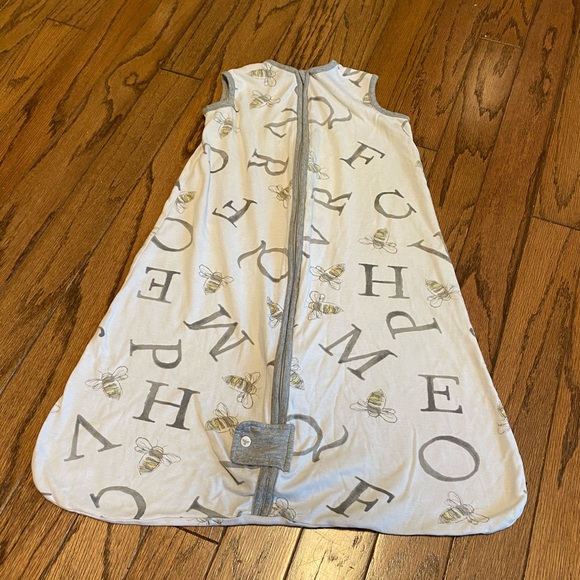 Burt's Bees Baby Other - BOGO FREE Burt’s Bees Organic Sleep Sack 6-12 mont